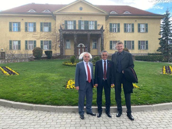 Başkan Topaloğlu Almanya Büyükelçisiyle Kemer’i konuştu G1