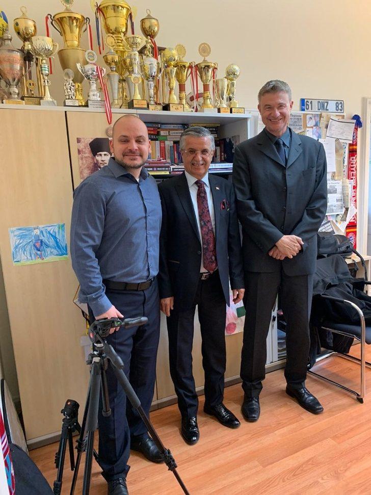 Başkan Topaloğlu Almanya Büyükelçisiyle Kemer’i konuştu G3