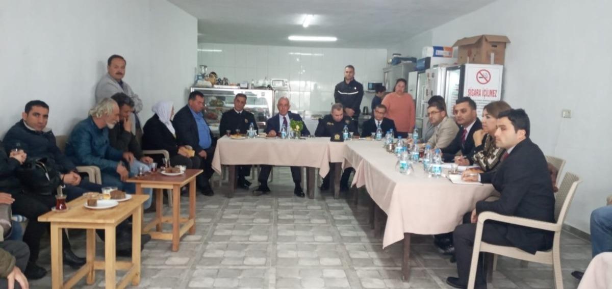 Marmaris&rsquo;in S&ouml;ğ&uuml;t Mahallesinde halk toplantısı yapıldı