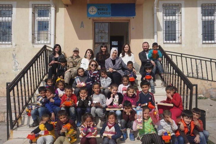 Ar-Ge birimi görevlileri köy okullarını ziyaret etti G1