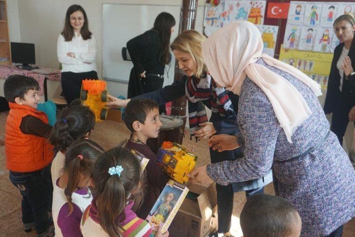 Ar-Ge birimi görevlileri köy okullarını ziyaret etti G2