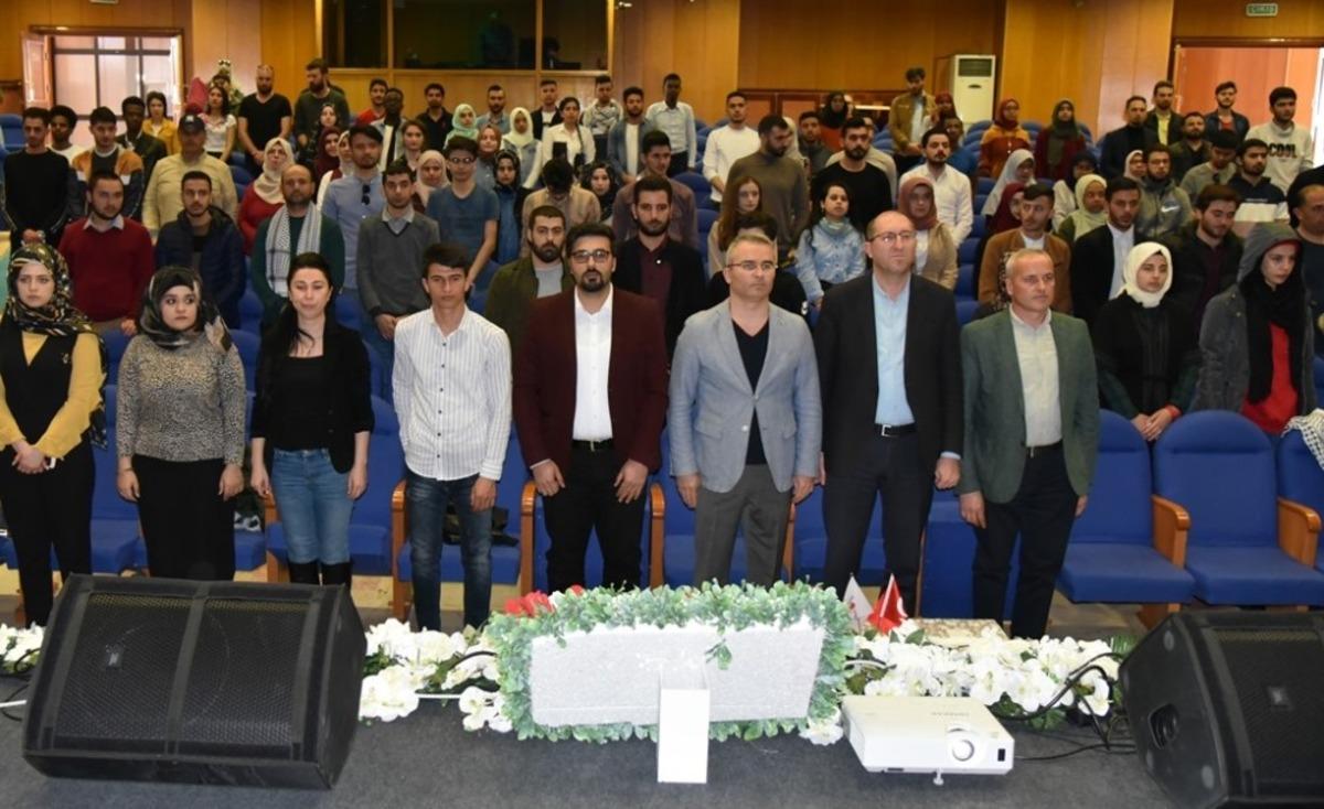 OM&Uuml;&rsquo;n&uuml;n Filistinli &ouml;ğrencileri bağımsızlık m&uuml;cadelelerini anlattı