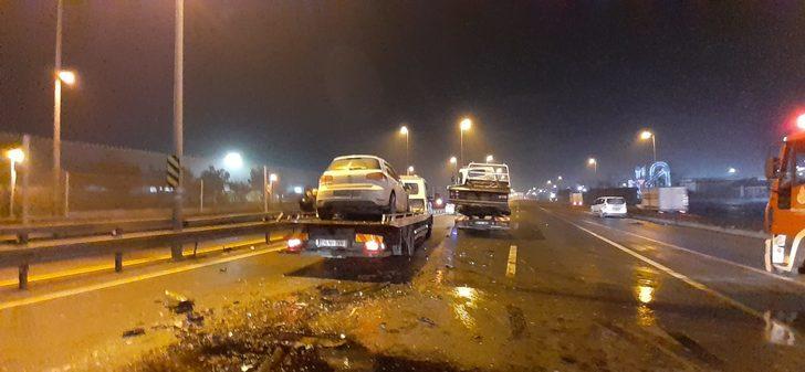 Avcılar'da polisten kaçan şüpheliler kaza yaptı: 2 yaralı G1