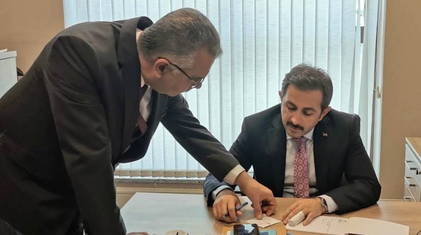 Ahlatcı, &Ccedil;orum&rsquo;un taleplerini Bakan Yardımcısı Aksu&rsquo;ya iletti