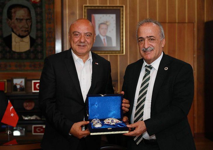 Kızılay Butik Mağaza, Atatürk Üniversitesinde hizmete açıldı G2