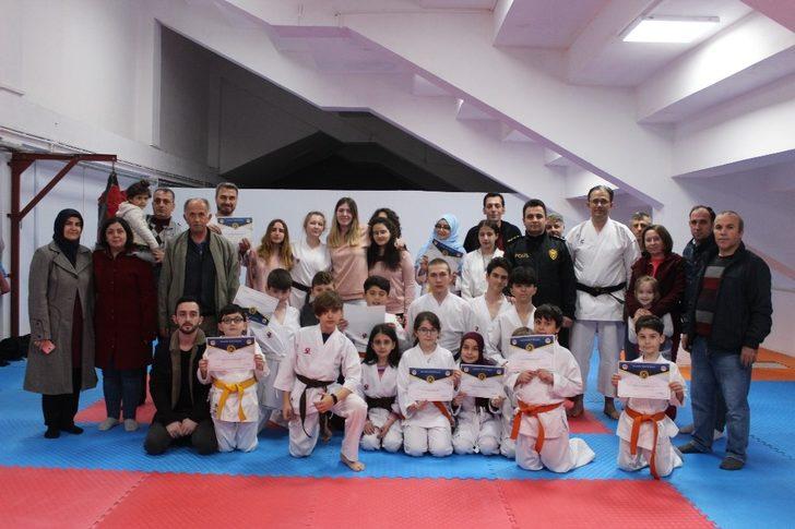 Karateci Elif’ten Emniyet Müdürüne Tekme G2