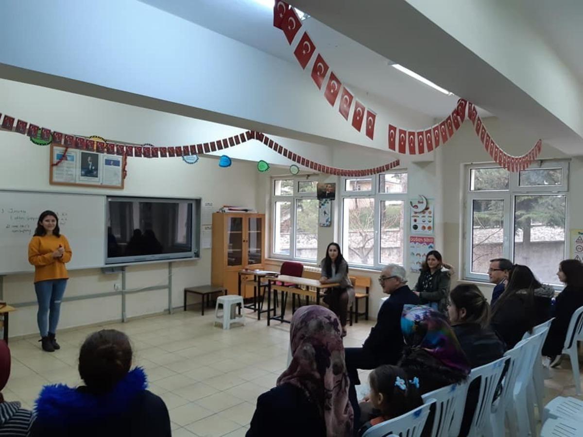 Sağlıklı beslenmeyi &ouml;ğreniyorlar