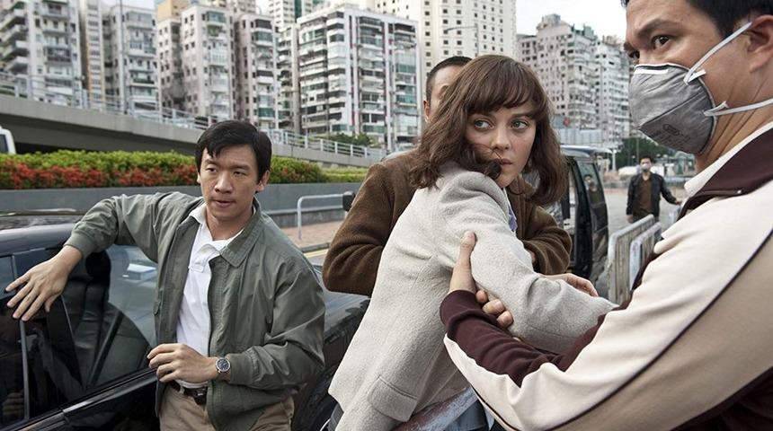 Contagion (Salgın) filmi koronavirüsü tahmin etti mi? Contagion (Salgın) filmi konusu ve fragmanı