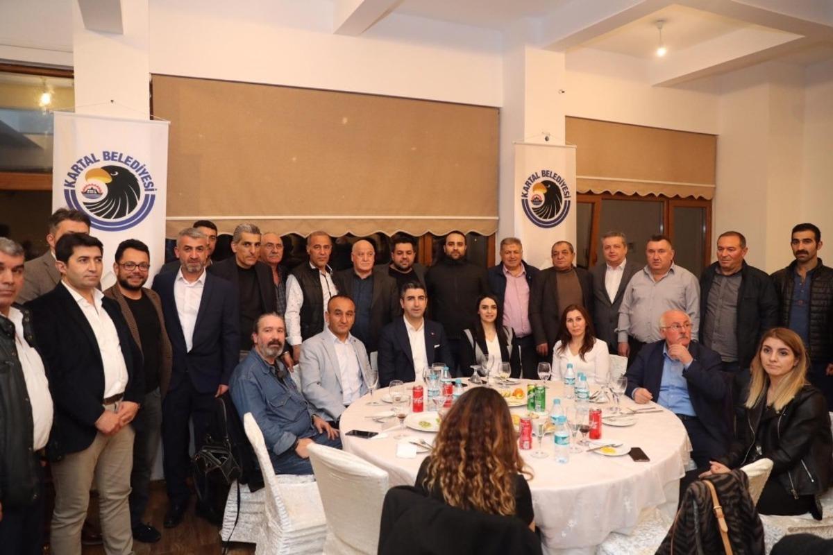 Başkan G&ouml;khan Y&uuml;ksel, taksici esnafıyla bir araya geldi