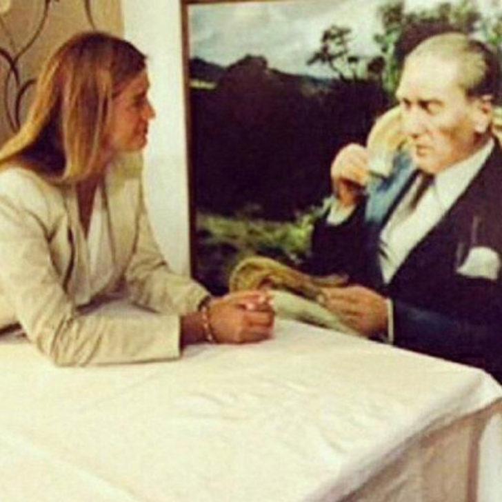 Ünlü isimlerin 19 Mayıs coşkusu G4