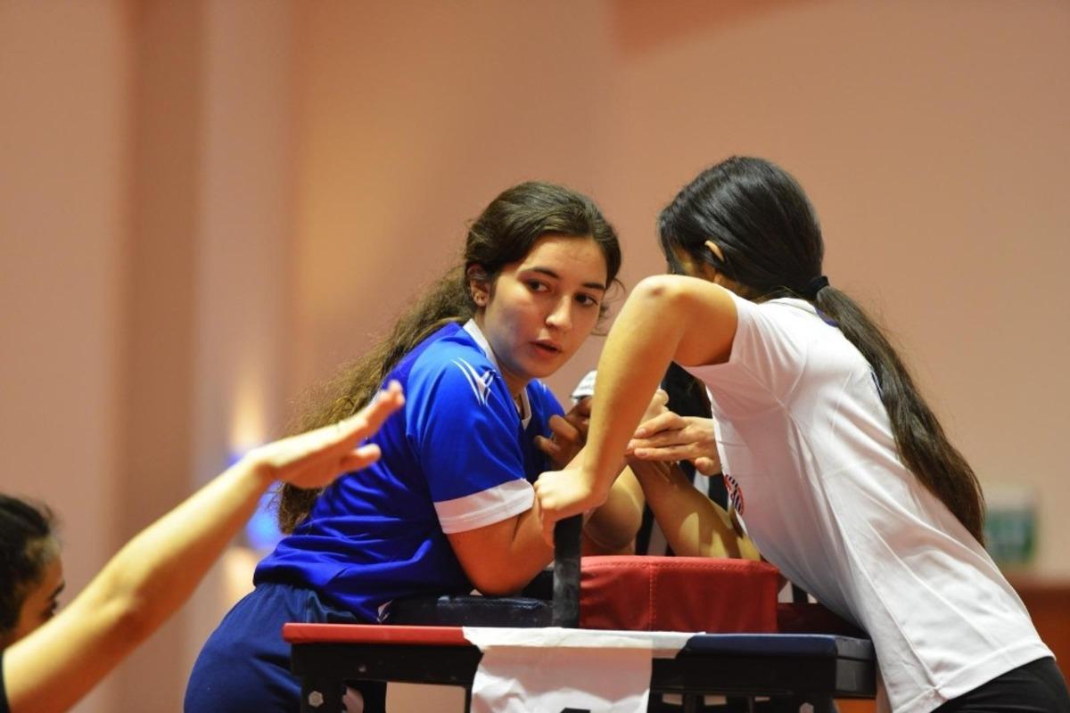 PA&Uuml;&rsquo;l&uuml; sporcular şampiyonalardaki başarıları ile gururlandırdı