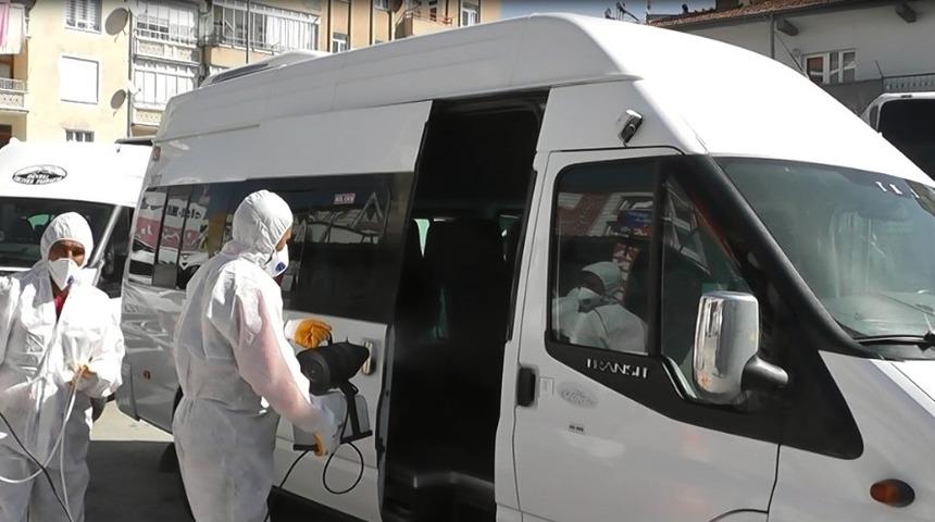 Develi&rsquo;de okul servisleri dezenfekte edildi