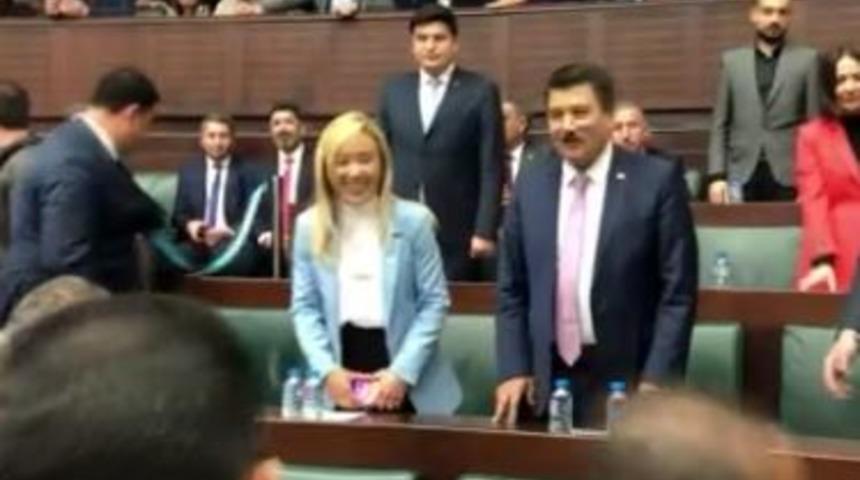 İYİ Parti'den istifa eden Tuba Vural Çokal ve 5 belediye başkanı AK Parti'ye geçti