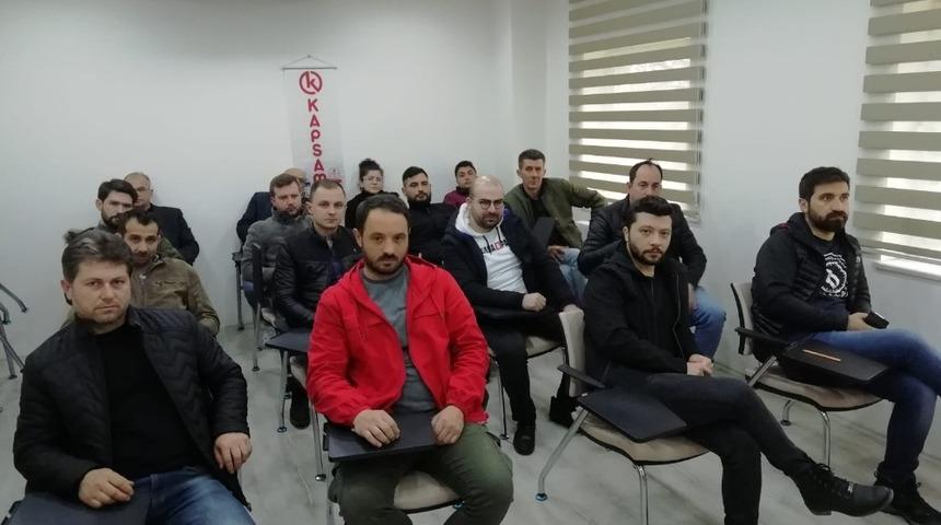 Galericilere &ouml;nce eğitim, sonra imtihan