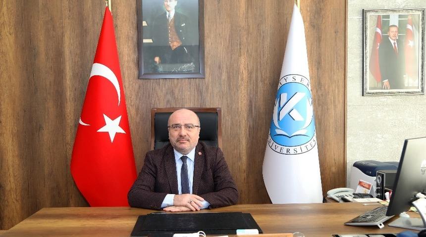 Kayseri &Uuml;niversitesi Rekt&ouml;r&uuml; Karamustafa&rsquo;nın, İstiklal Marşı&rsquo;nın Kabul&uuml;n&uuml;n 99. Yıld&ouml;n&uuml;m&uuml;yle İlgili Mesajı