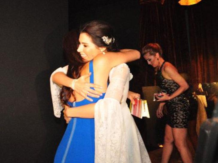 Hatice Şendil'in kına gecesine ünlü akını G5