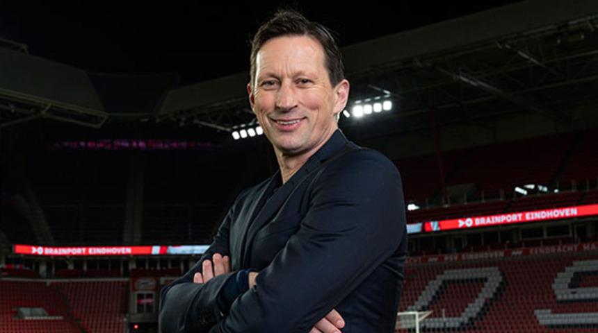 Fenerbahçe ile anılan teknik adam Roger Schmidt PSV'de