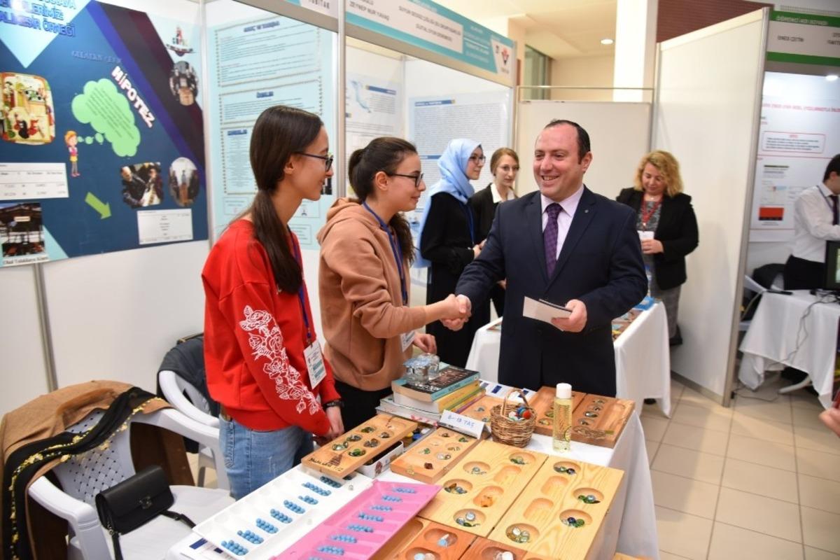 &Ouml;ğrenciler projelerini sergiledi