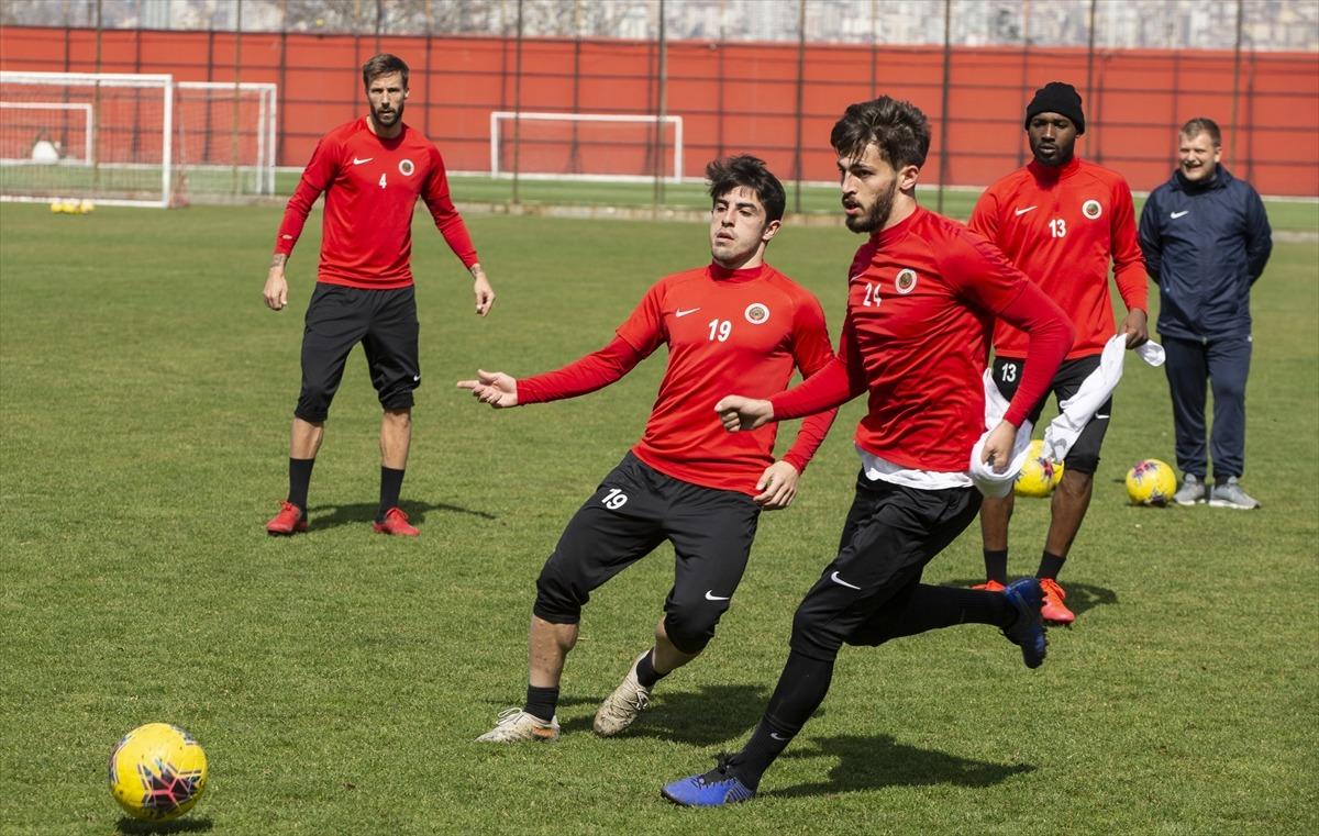 Gen&ccedil;lerbirliği'nde Denizlispor ma&ccedil;ı hazırlıkları