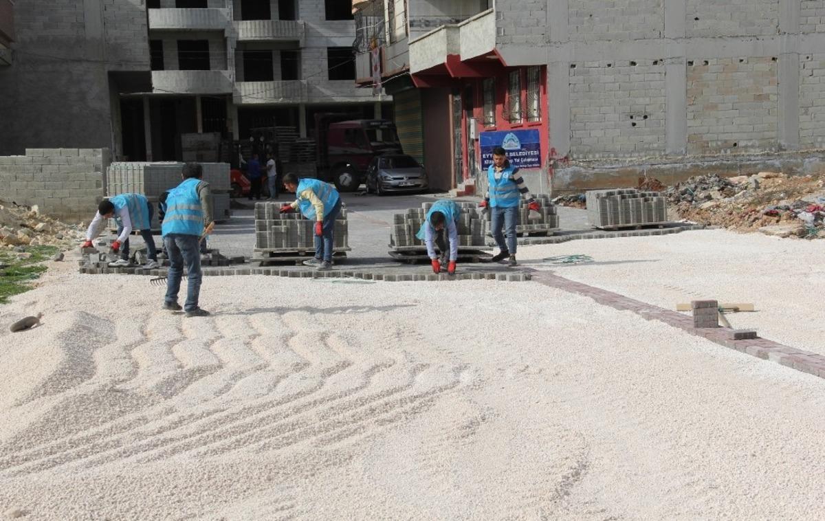 Eyy&uuml;biye&rsquo;de yol yapım atağı