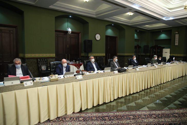 İran'da koronavirüs nedeniyle ölen kişi sayısı 354’e çıktı G1