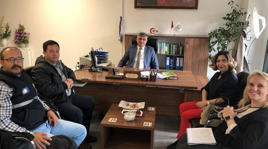 Ödül kazanan projeyi görüştüler