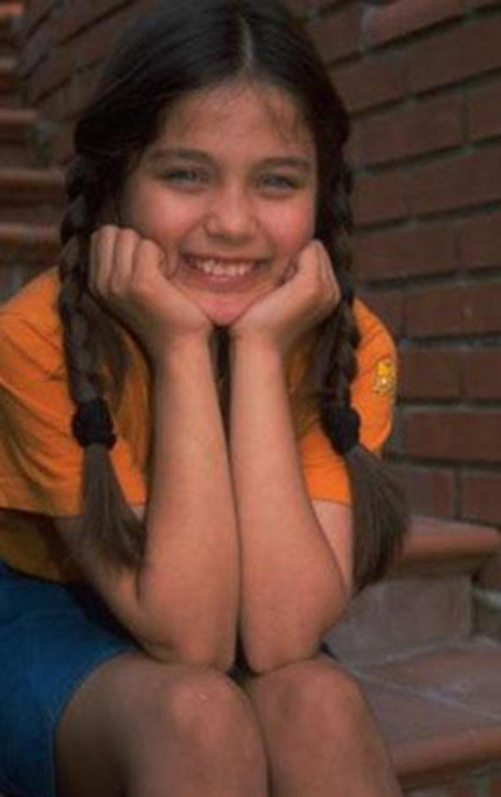 Burçin Abdullah'tan yeni imaj G4