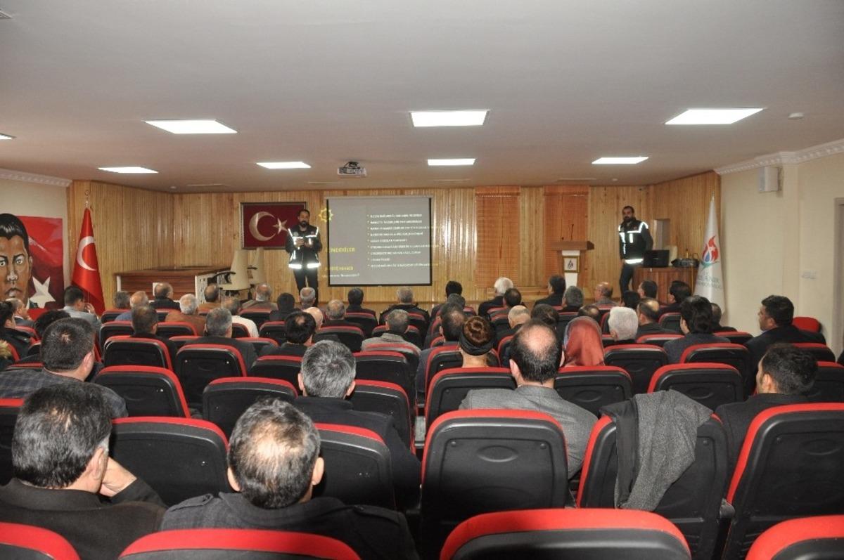 Bulanık&rsquo;ta &lsquo;madde bağımlılığı&rsquo; semineri