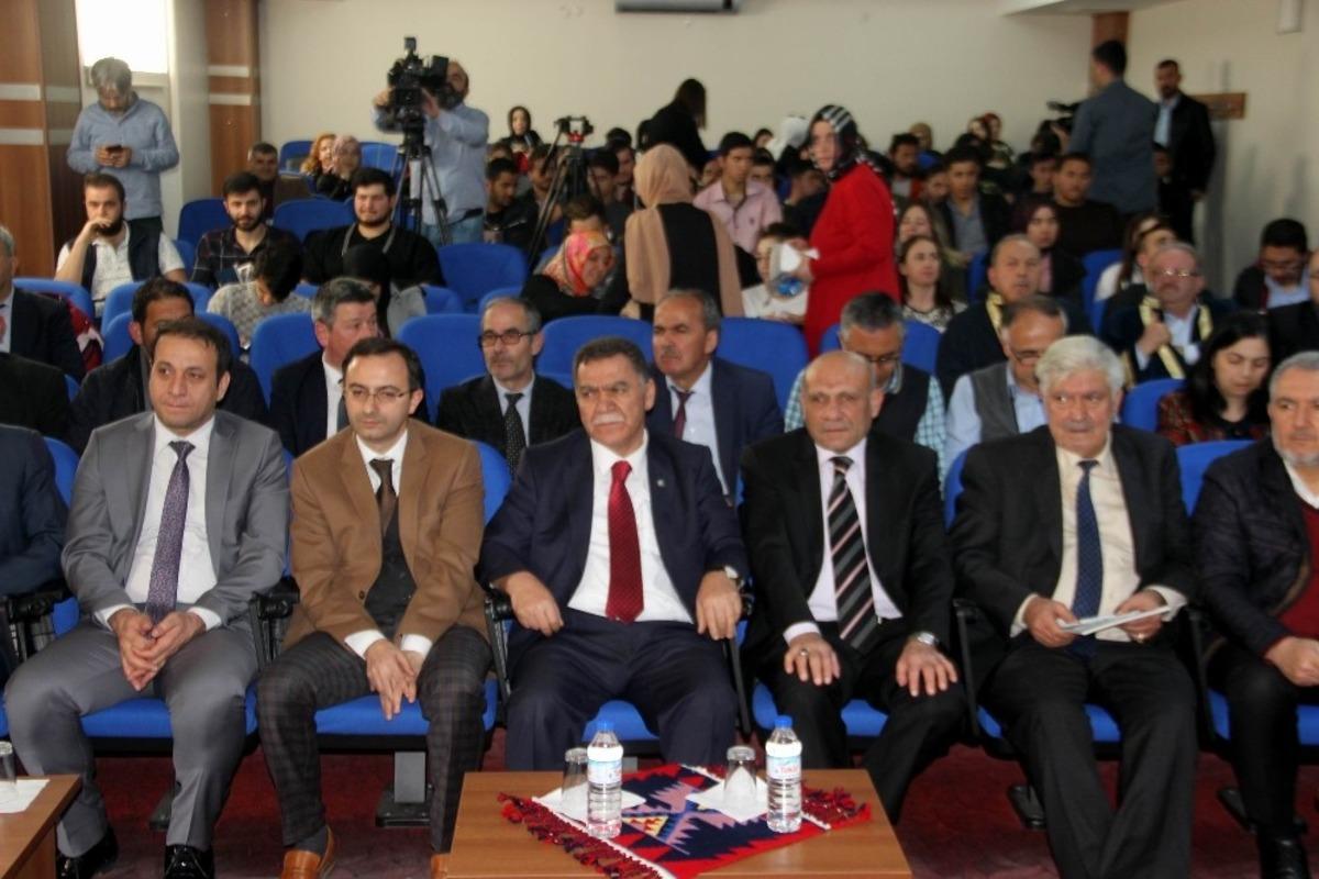 Başkan Alan KAY&Uuml;&rsquo;de &ouml;ğrencilerle buluştu