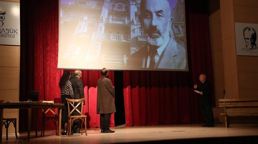KB&Uuml;&rsquo;de Mehmet Akif Ersoy&rsquo;un hayatı sahnelendi