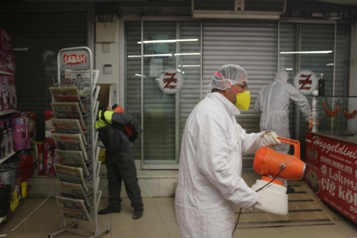Van&rsquo;daki marketlerden &rsquo;korona vir&uuml;s&uuml;&rsquo; &ouml;nlemi