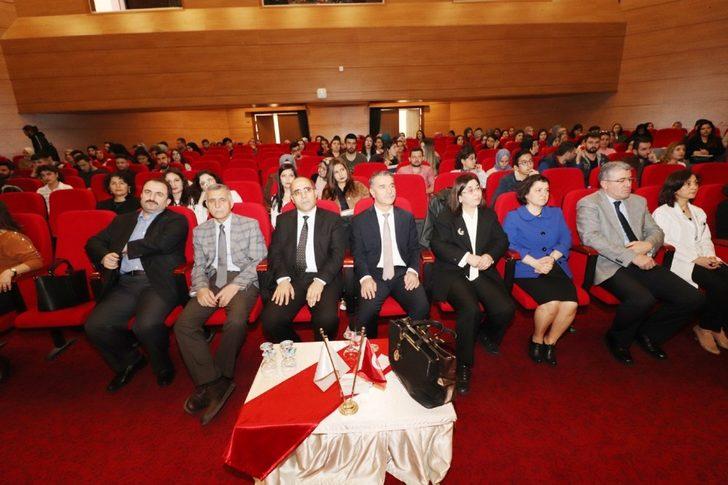 Çanakkale Zaferi ve İstiklâl Marşı konferansı G1