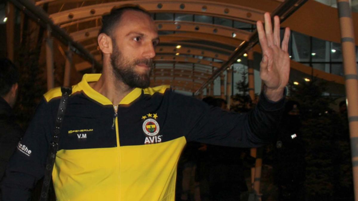 Fenerbah&ccedil;e'de Vedat Muriqi'in hırsı dikkat &ccedil;ekiyor