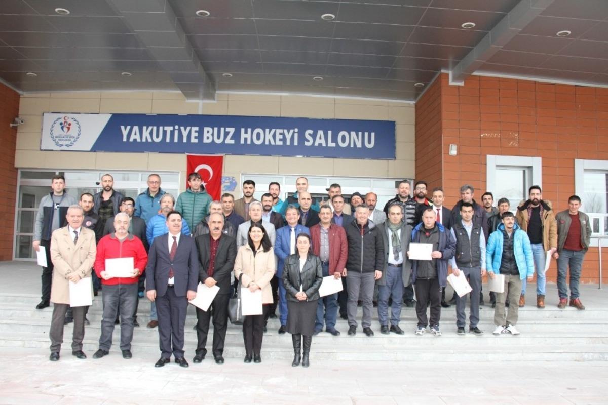 Amat&ouml;r spor kul&uuml;plerine teşekk&uuml;r belgesi