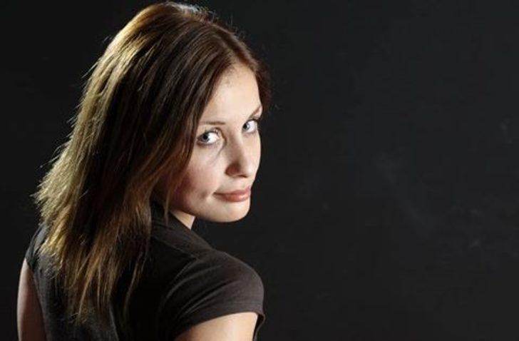 Tesettüre giren İrem Betil: Bu kadar çıplaklık olmaz G2