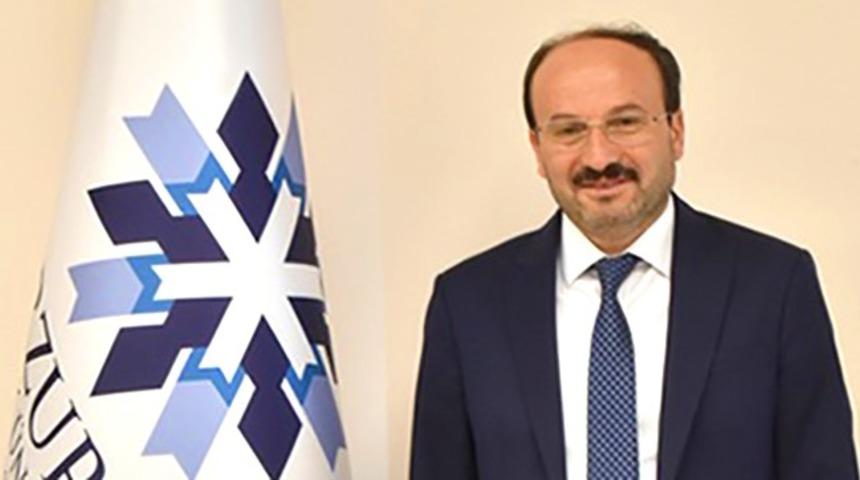 Rekt&ouml;r &Ccedil;akmak&rsquo;tan 12 Mart mesajı