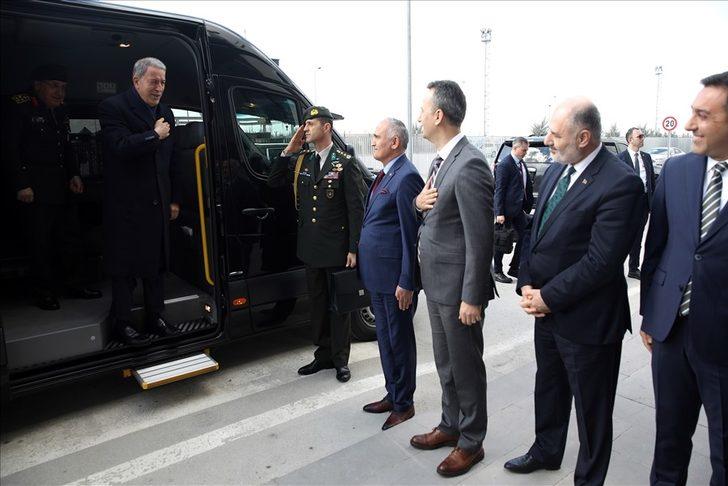 Son dakika: Bakan Akar açıkladı! TSK'da koronavirüs önlemi G1