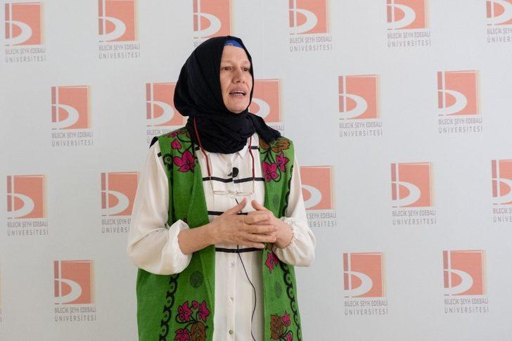 Türk kadınının Afrika’daki faaliyetleri anlatıldı G1