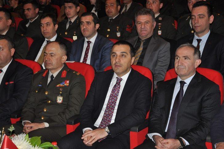 Mehmet Akif Ersoy Kars’ta anıldı G2