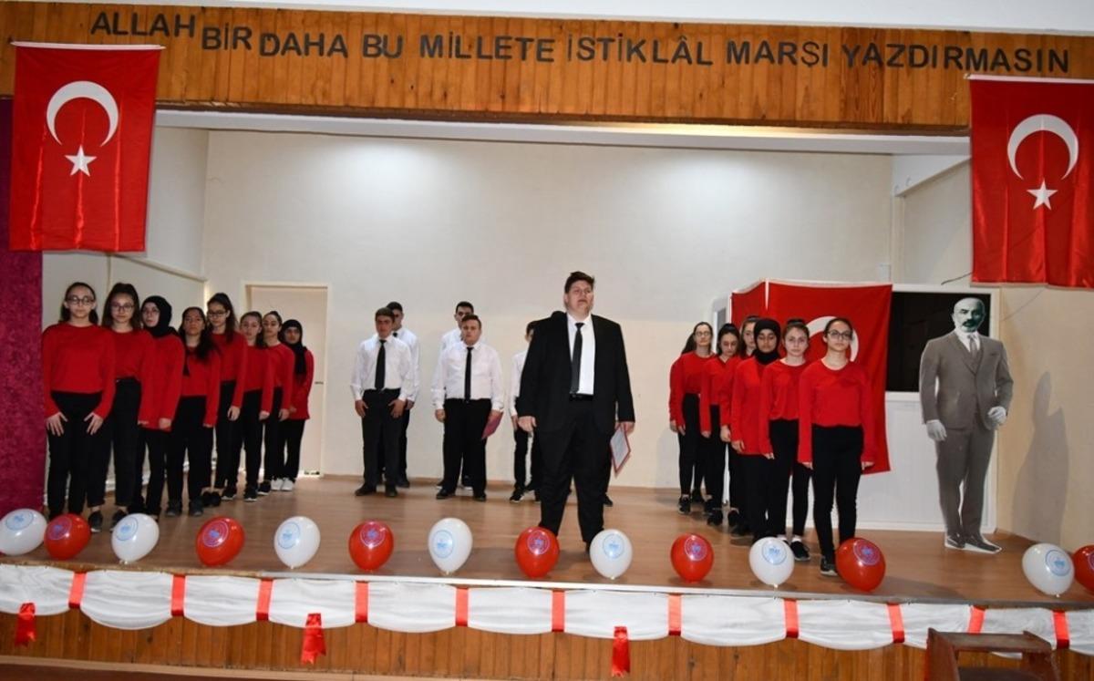 Altınova&rsquo;da anlamlı t&ouml;ren