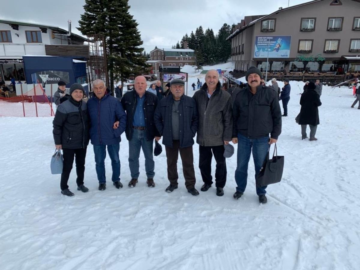 Demiryolcular yarım asır sonra bir araya gelerek Uludağ&rsquo;a k&uuml;lt&uuml;r gezisi d&uuml;zenlediler
