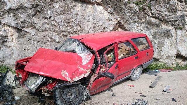 Otomobil ile tır çarpıştı: 1 yaralı