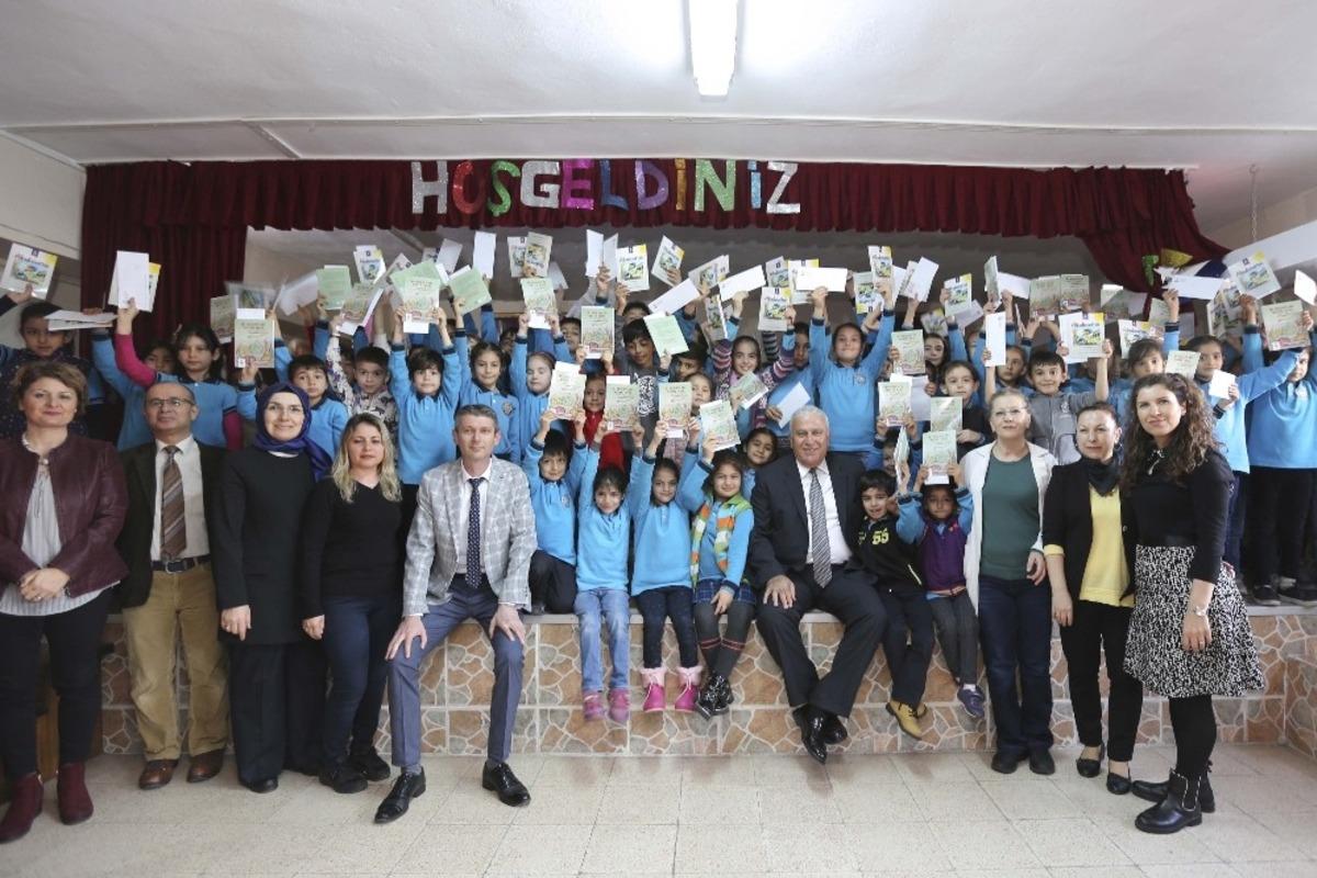 Başkan Atay&rsquo;dan &ouml;ğrencilere s&uuml;rpriz ziyaret