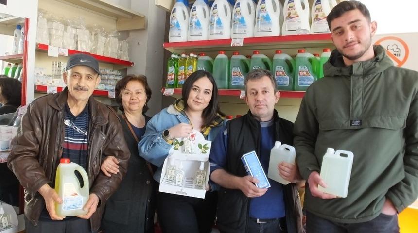 Burhaniye&rsquo;de Korona Vir&uuml;s kolonya satışlarını arttırdı