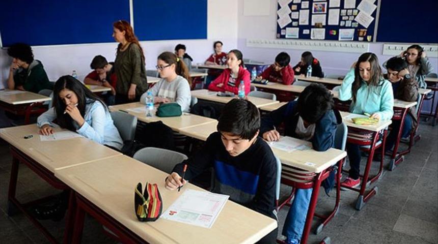 Okullar ne zaman kapanıyor? 2023 karne, nisan, sömestır tatili ne zaman? İşte 2023 tatil tarihleri!