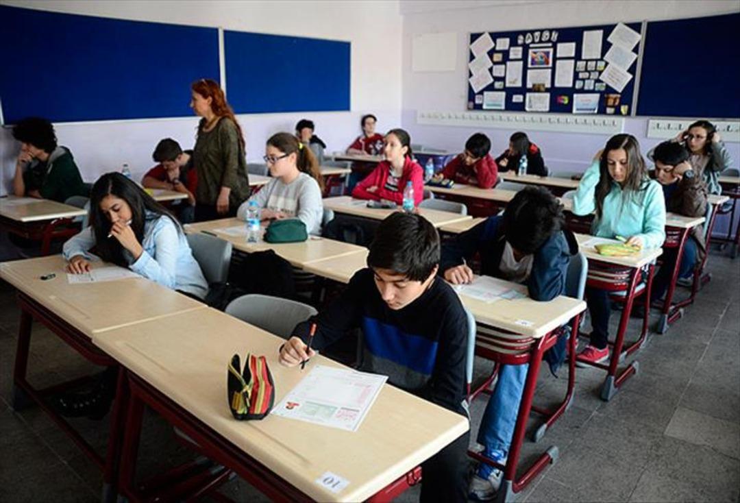 Milli Eğitim Bakanı Yusuf Tekin açıkladı: LGS iptal edilecek mi? Serbest kıyafet uygulaması neden kalktı? Mülakat kalkacak mı? LGS’de soru sızdırma iddiaları...  7