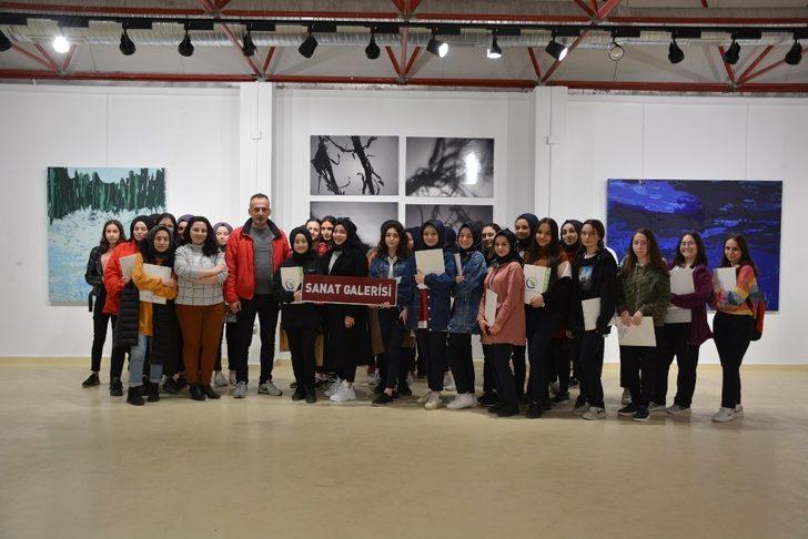 Lisesi öğrencileri Sanat Tasarım ve Mimarlık Fakültesi’nde buluştu G1