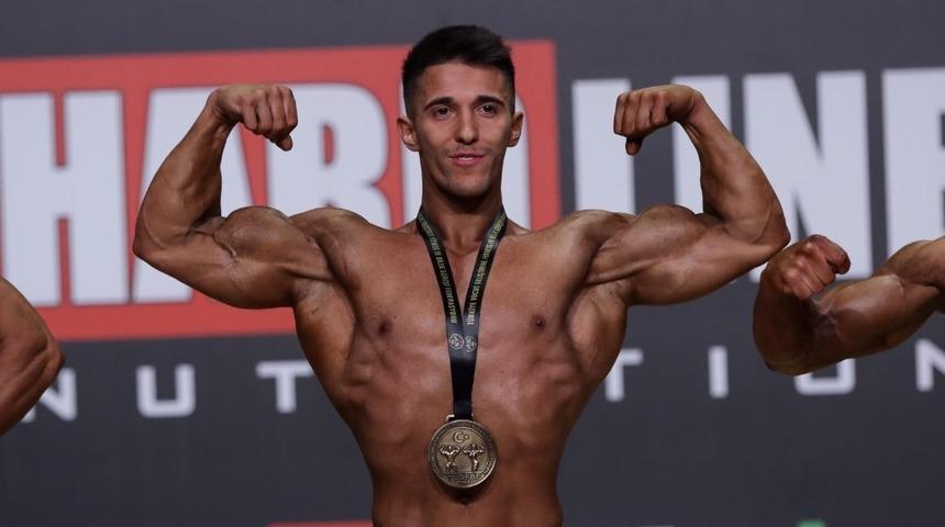 Bartın &Uuml;niversitesi &ouml;ğrencisi Doğucan Şevik, T&uuml;rkiye Şampiyonu oldu