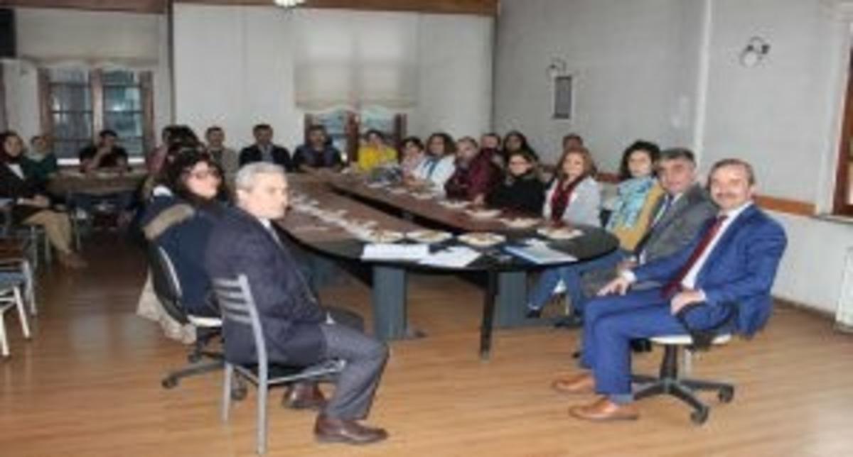 Lise &ouml;ğretmenleri merkezi sistem sınavları konusunda bilgilendirildi