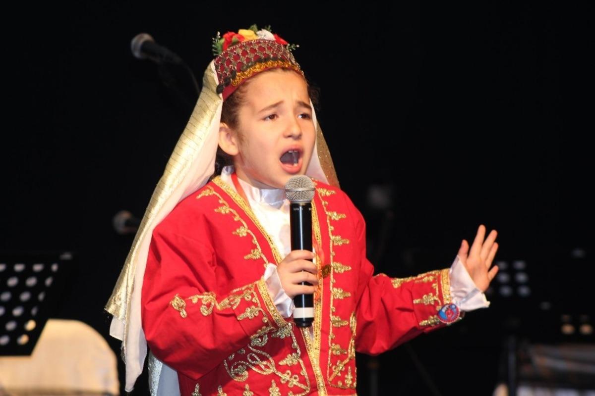 İstiklal Marşı&rsquo;nın kabul&uuml;n&uuml;n 99. yılı kutlandı